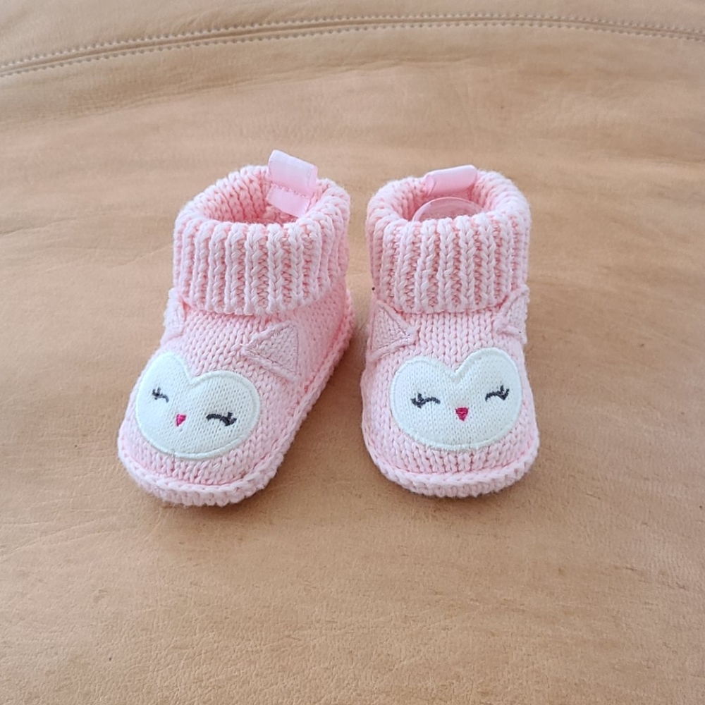 Pink Owl Newborn Booties